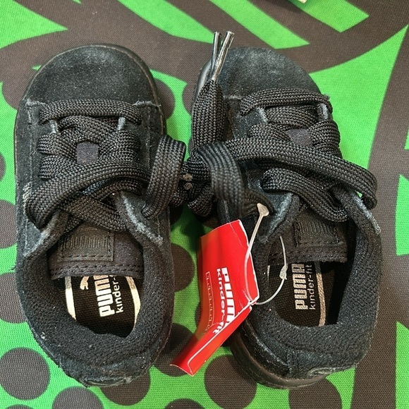 Puma Suede Classic Black Mono silver Infant Children’s Size 5C US new in box - Picture 8 of 9
